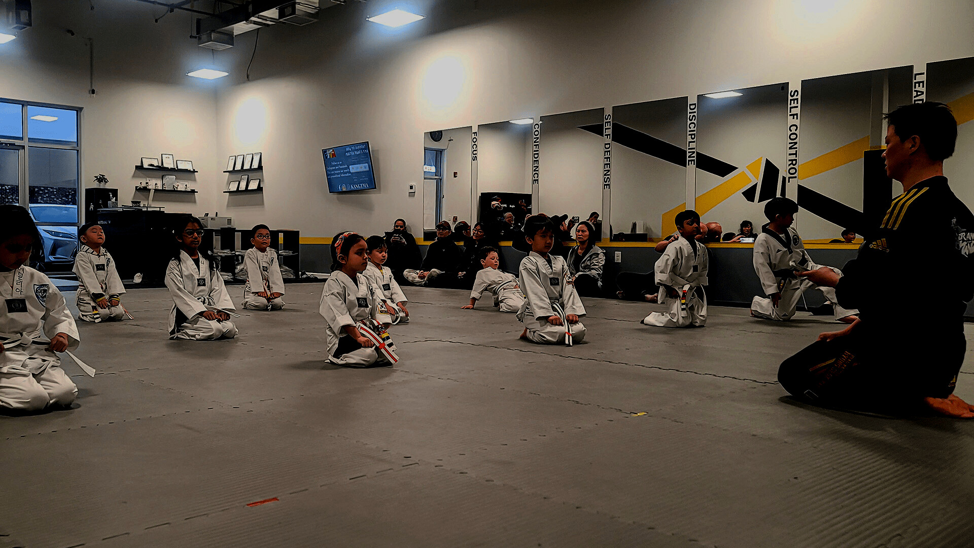 Mookwang Taekwondo class at Rogue Combat Arts
